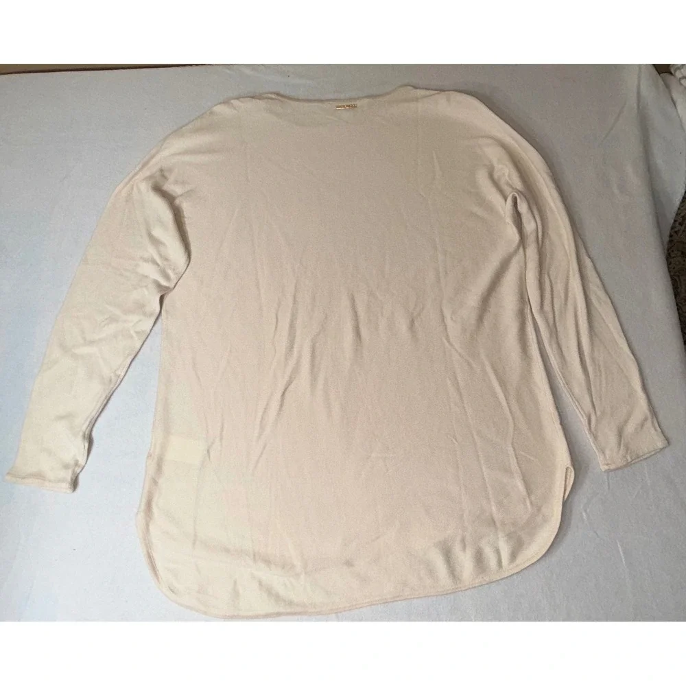 Michael Kors Knit Top Women's Size  M Cream  High-Low Hem Long Sleeve Sweater